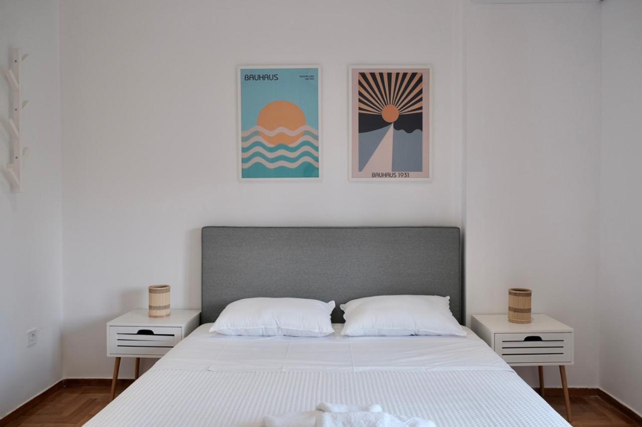 Synpiraeus Apartments & Studios Εξωτερικό φωτογραφία